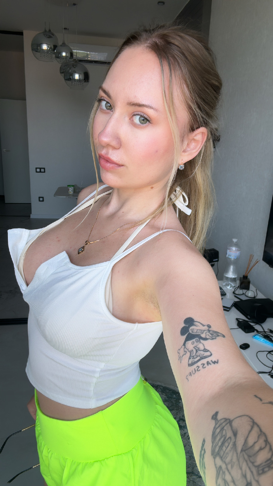 KateV in her underwear in Maceio