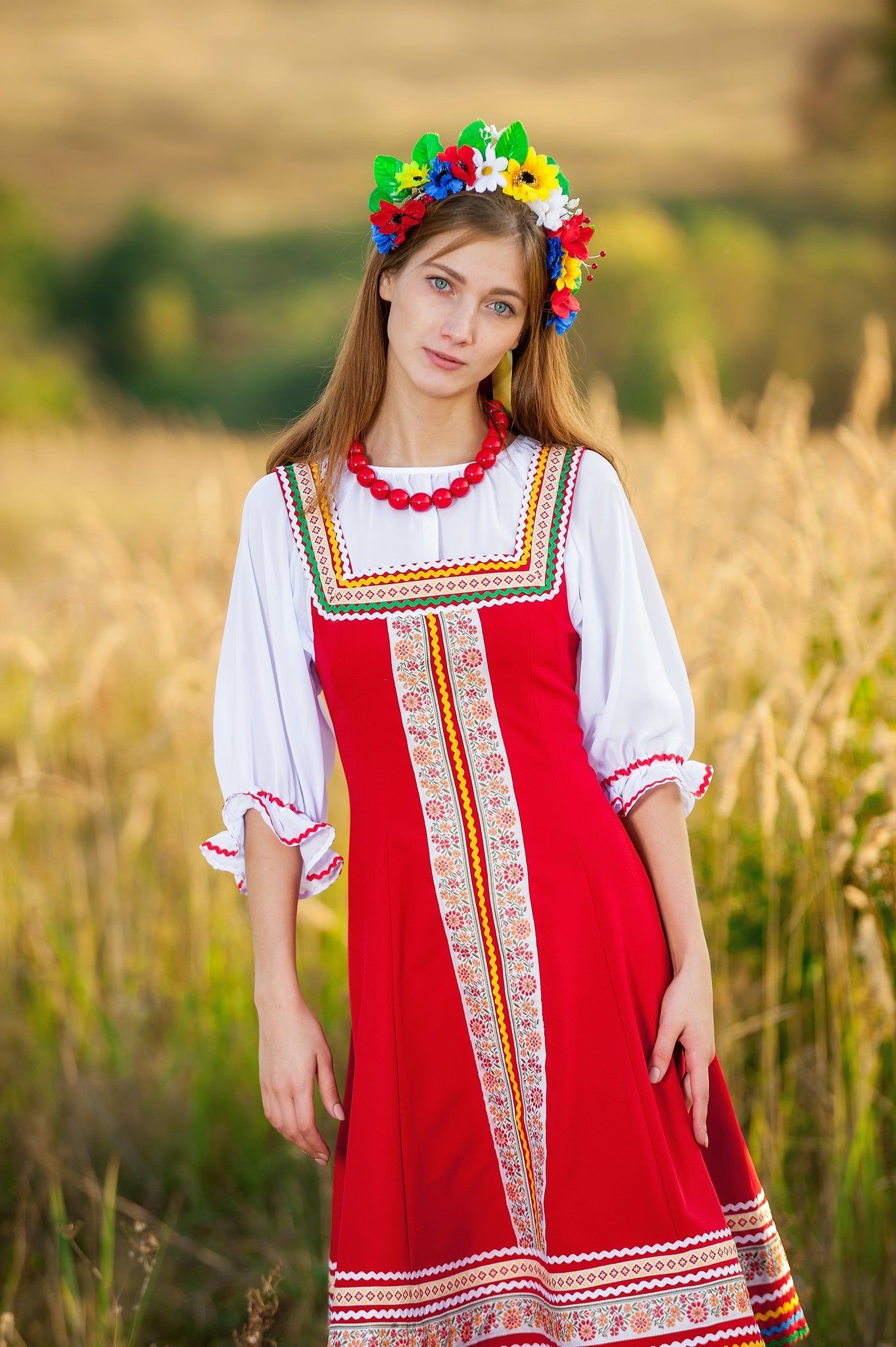 Women in Slavic costumes in Maceio